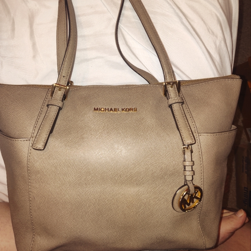 Michael Kors Medium Size Tote